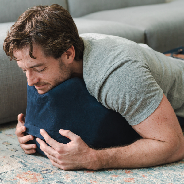 Prone Cushion™(プローンクッション)【即納品 / 一部予約商品となります】
