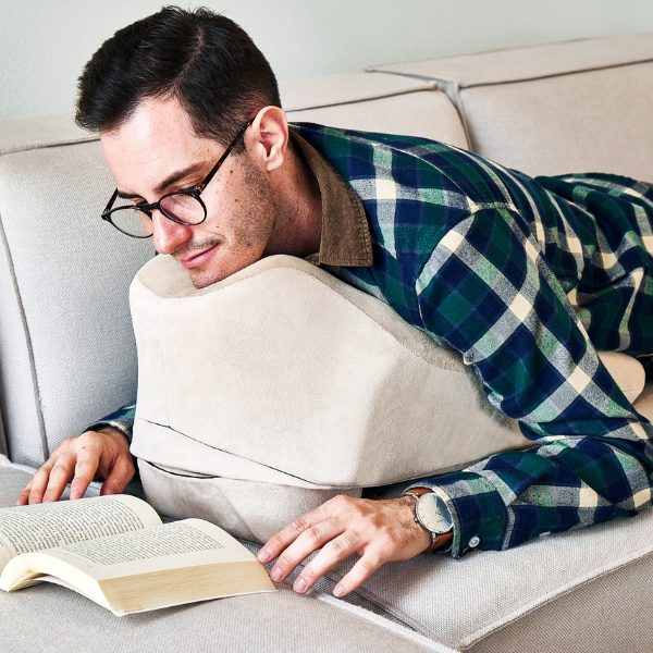 美品 Prone Cushion™(プローンクッション)ドーンベージュ 美品 Prone Cushion™(プローンクッション)ドーンベージュ